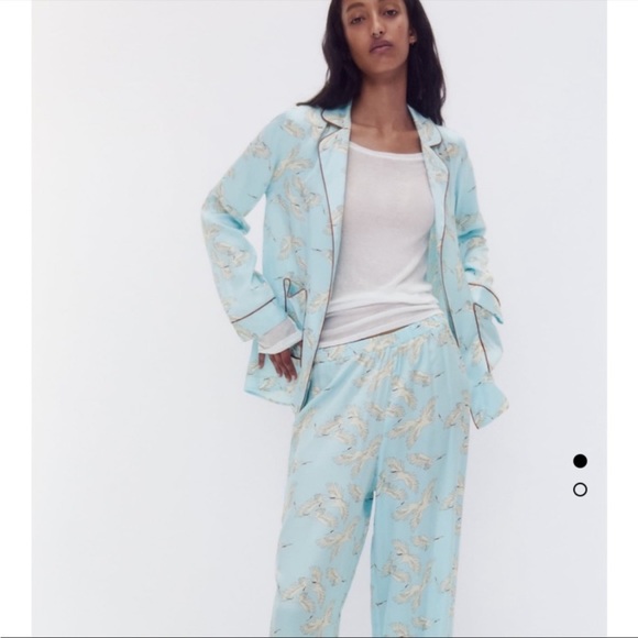 Zara Pyjama Style top with birds print - Picture 2 of 3